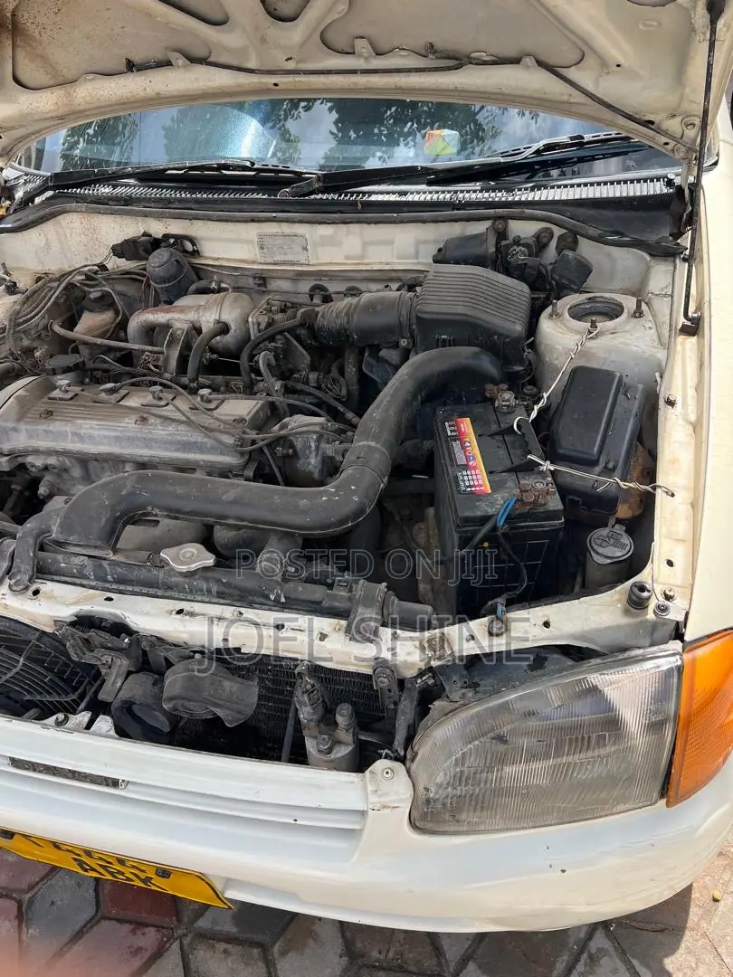 Toyota Starlet 1997 White