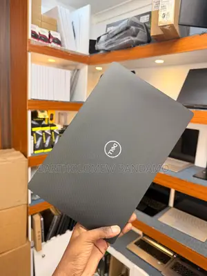Laptop Dell Latitude 7410 8GB Intel Core i7 SSD 256GB