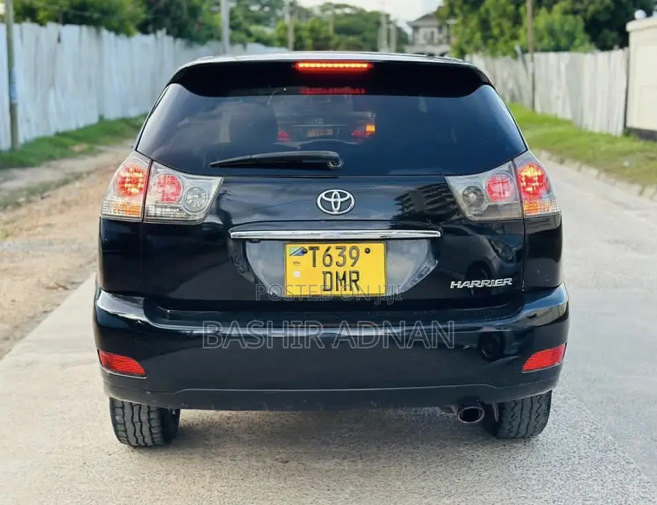 Toyota Harrier 2006 Black