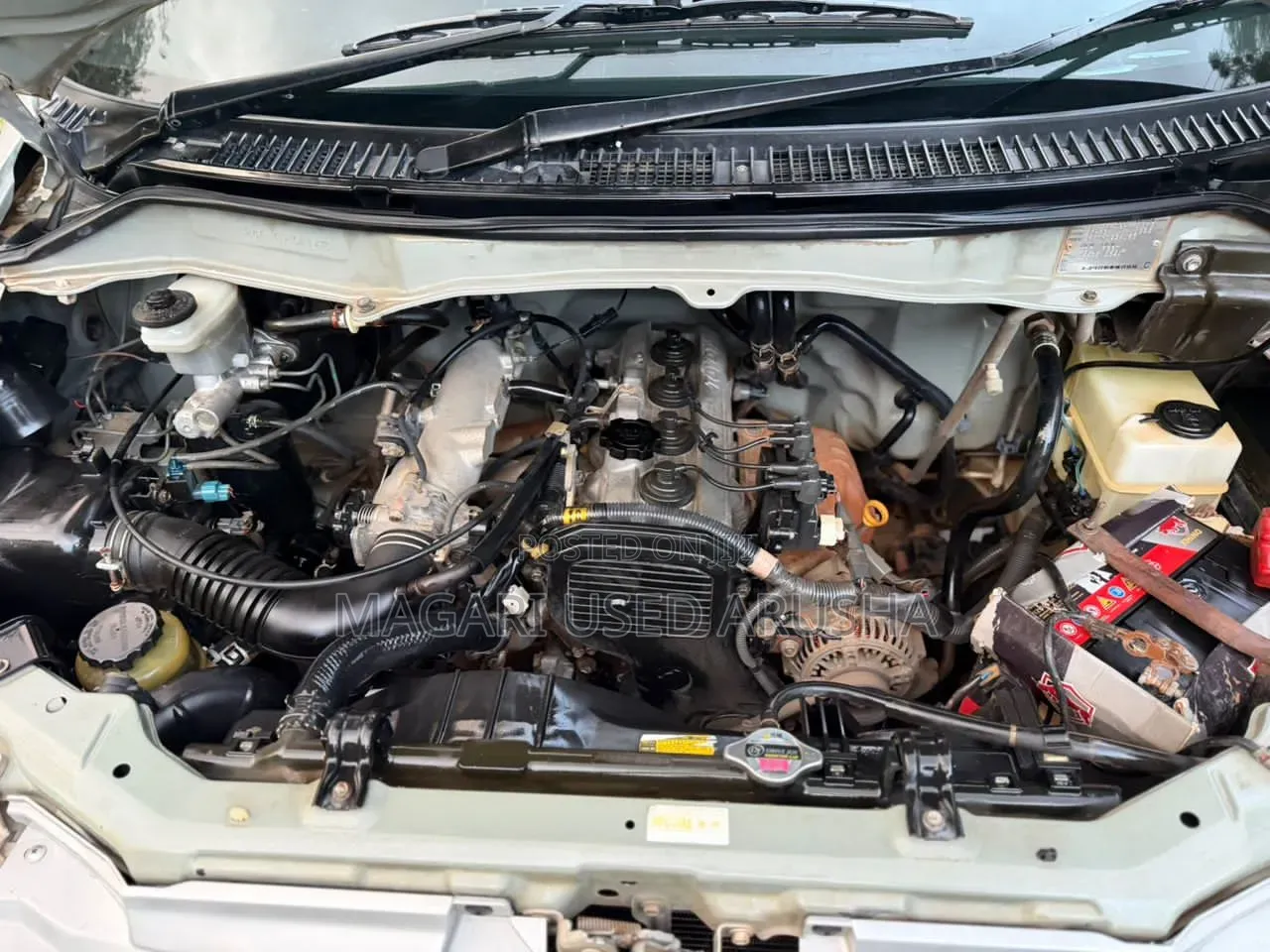 Toyota Noah 2002 Silver