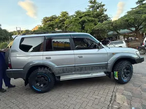 Toyota Land Cruiser Prado 1999 Silver