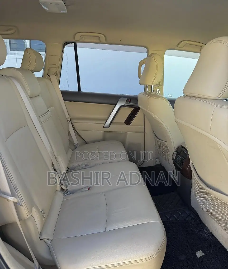 Toyota Land Cruiser Prado 2.8 D-4D 2016 Black