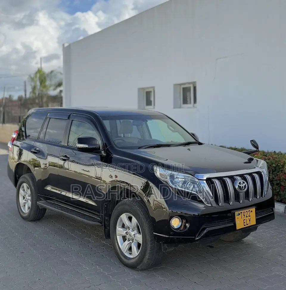 Toyota Land Cruiser Prado 2.8 D-4D 2016 Black