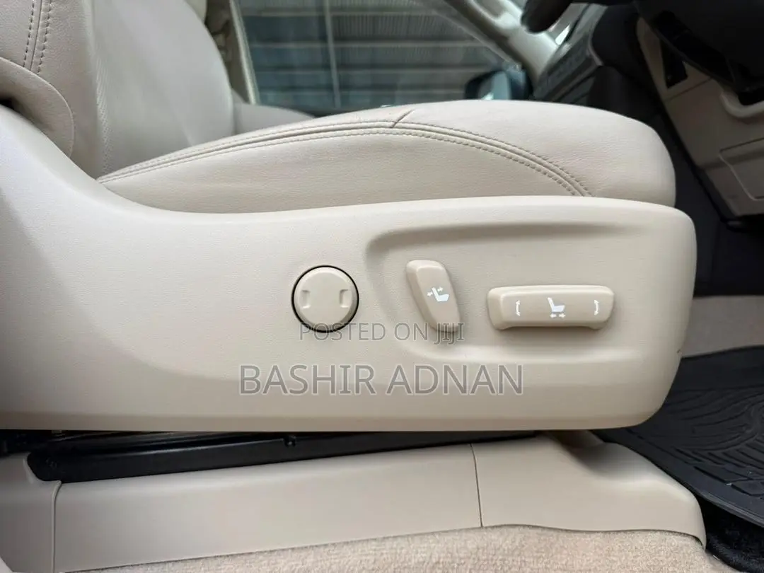 Toyota Land Cruiser Prado 2.7 2020 White