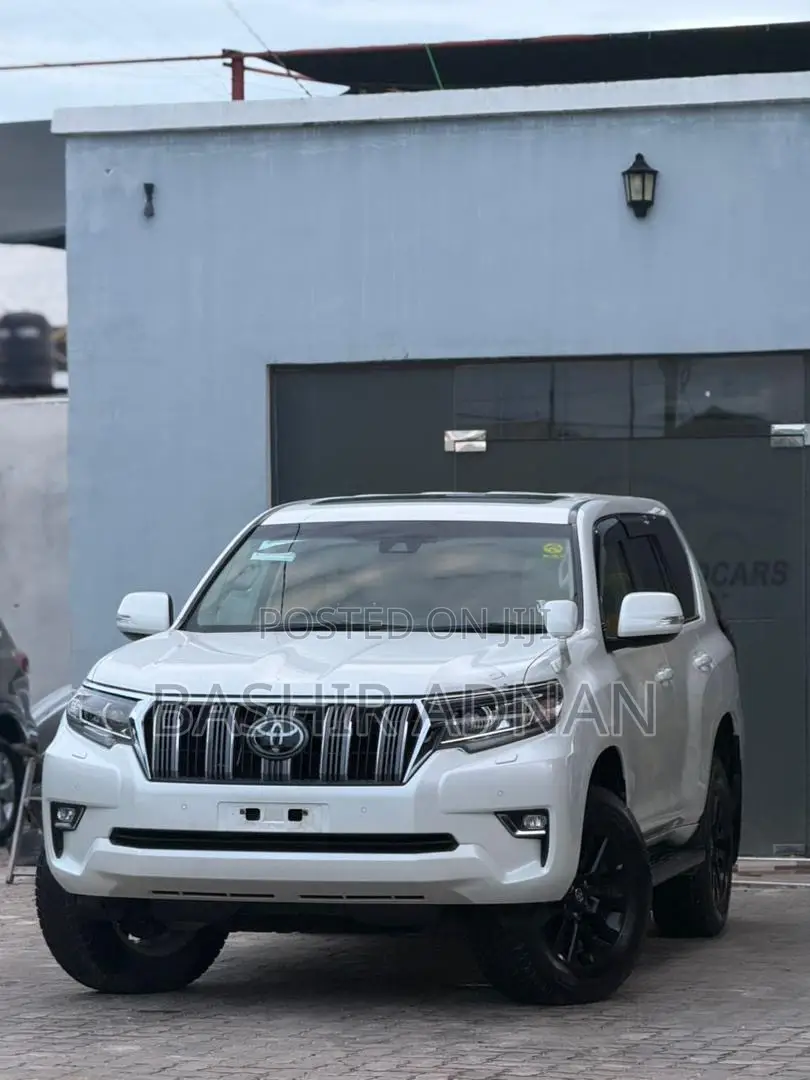 Toyota Land Cruiser Prado 2.7 2020 White
