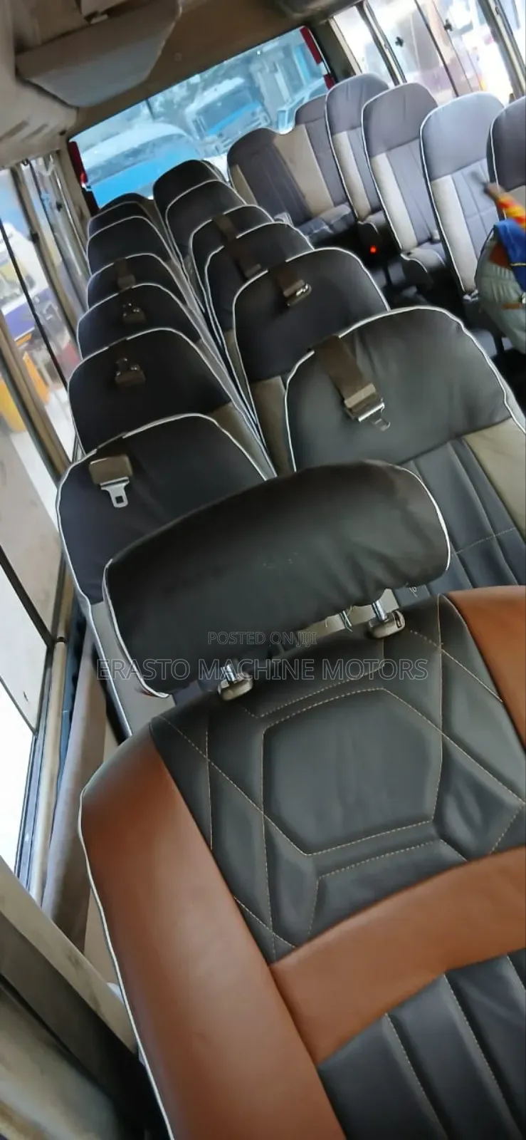 Toyota Coaster 2000