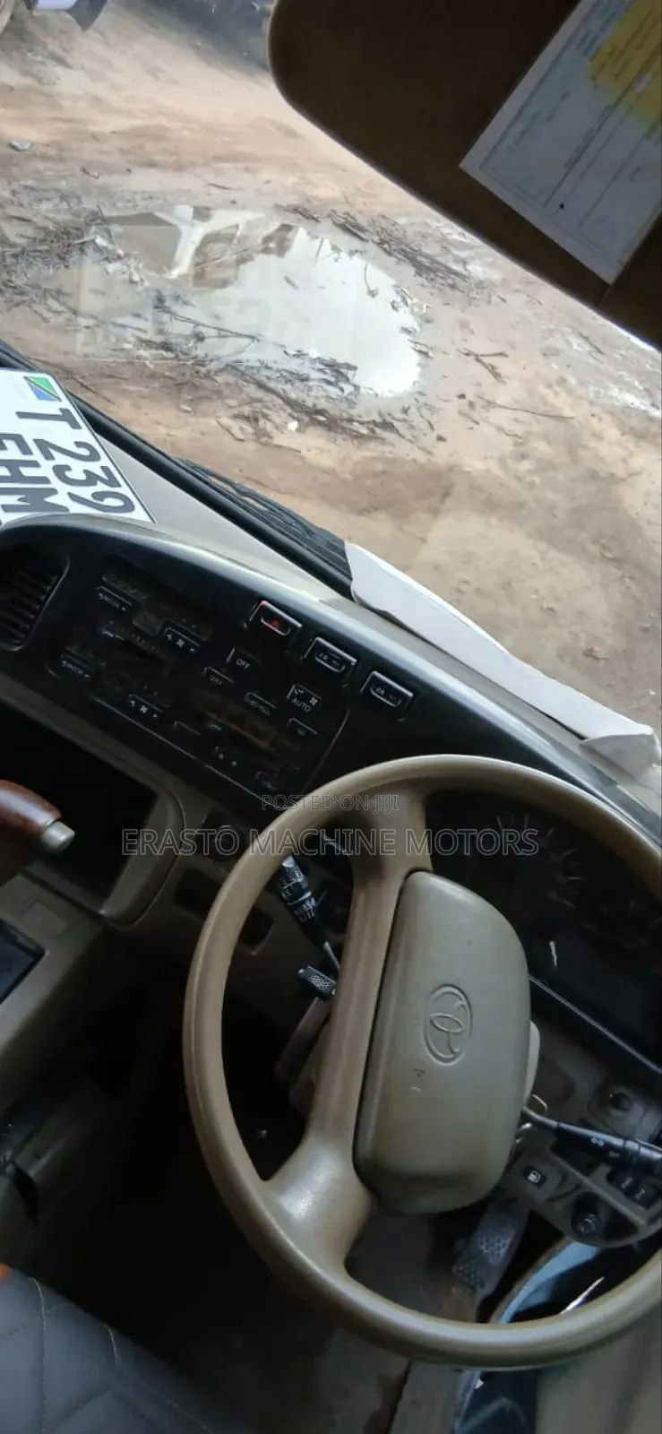 Toyota Coaster 2000
