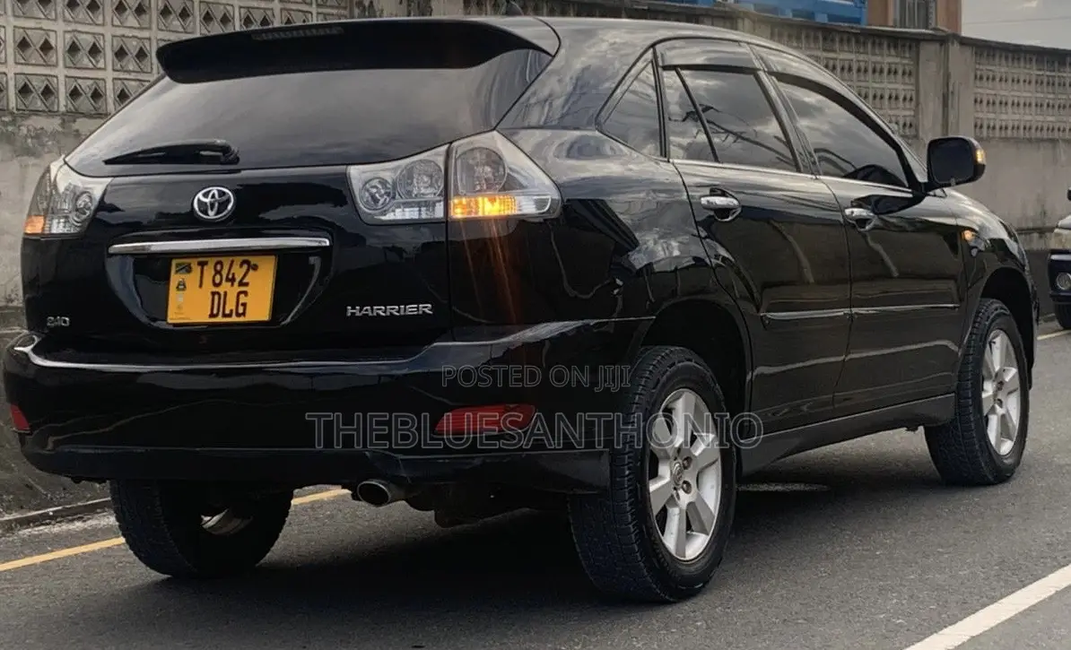 Toyota Harrier 2006 Black