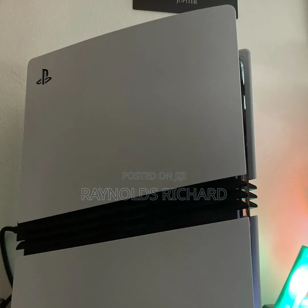 Play Station 5pro