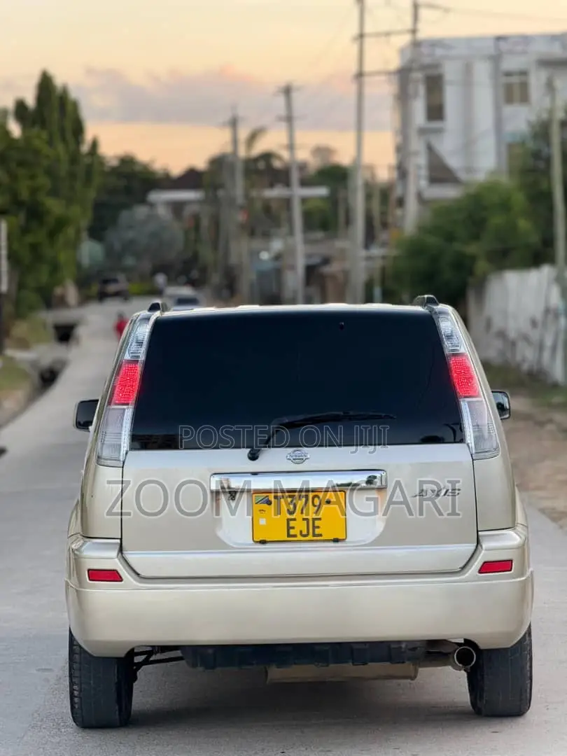 Nissan X-Trail 2008 Gold