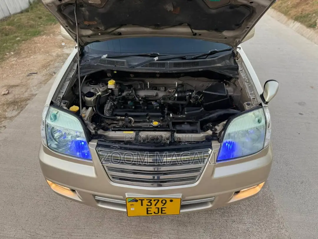 Nissan X-Trail 2008 Gold