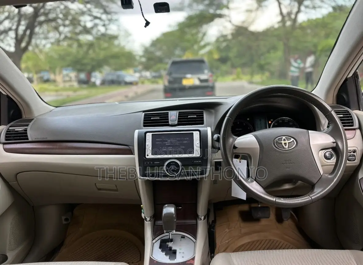 Toyota Premio 2012 White