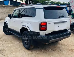 New Toyota Land Cruiser Prado 2025 White