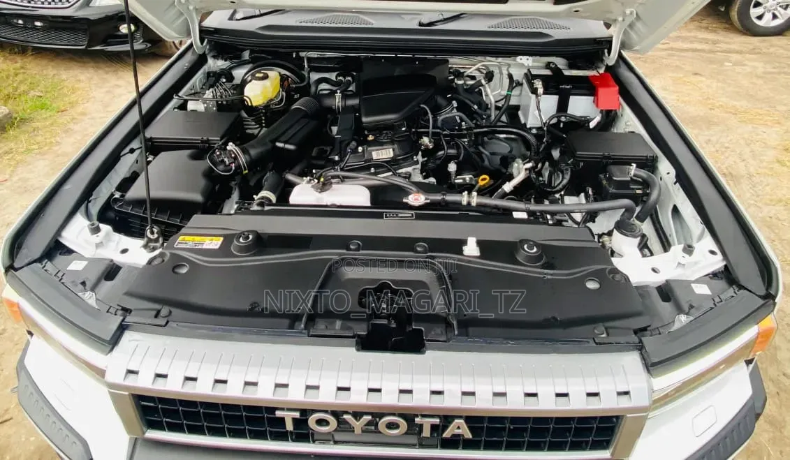 New Toyota Land Cruiser Prado 2025 White