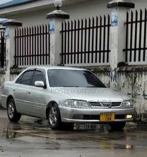 Toyota Carina 2001 Silver