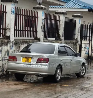 Toyota Carina 2001 Silver