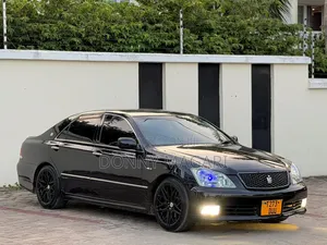 Toyota Crown 2007 Black