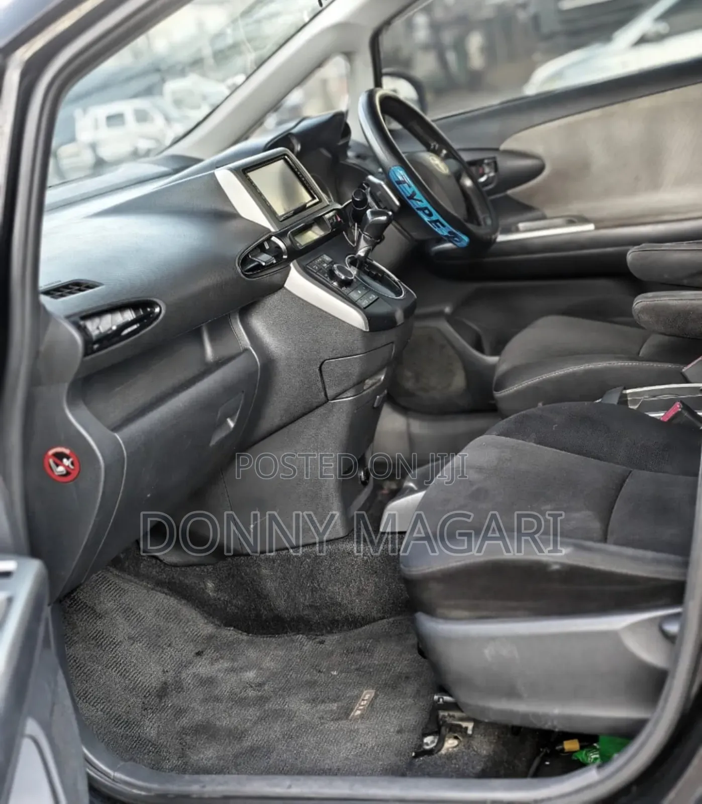 Toyota Wish 2012 Black