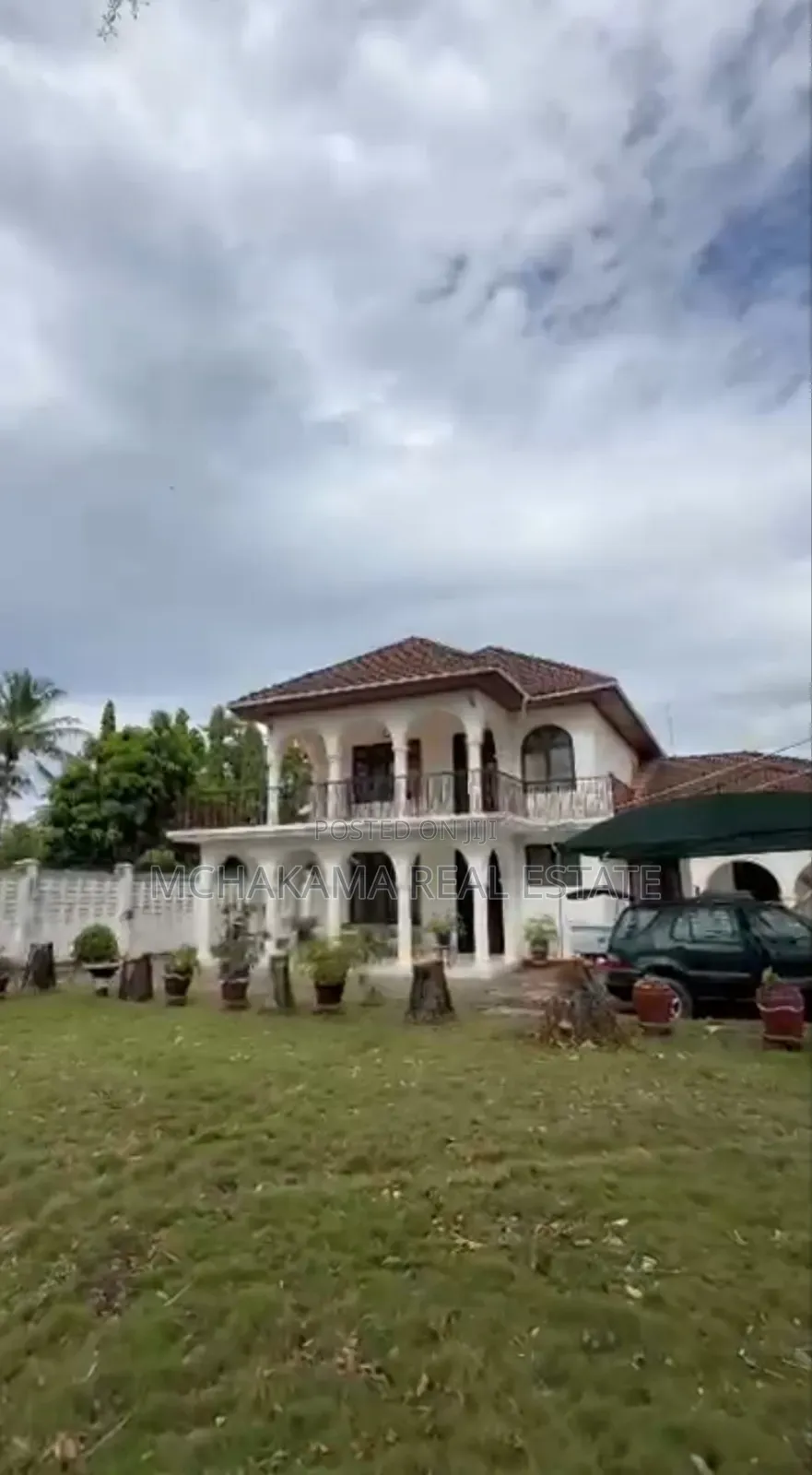 5bdrm Block of Flats in Mchakama Real Estate, Mbezi Beach for sale