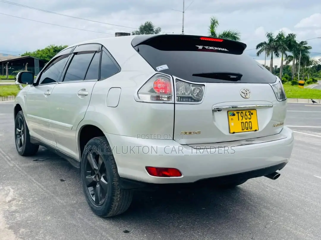 Toyota Harrier 2007 Silver