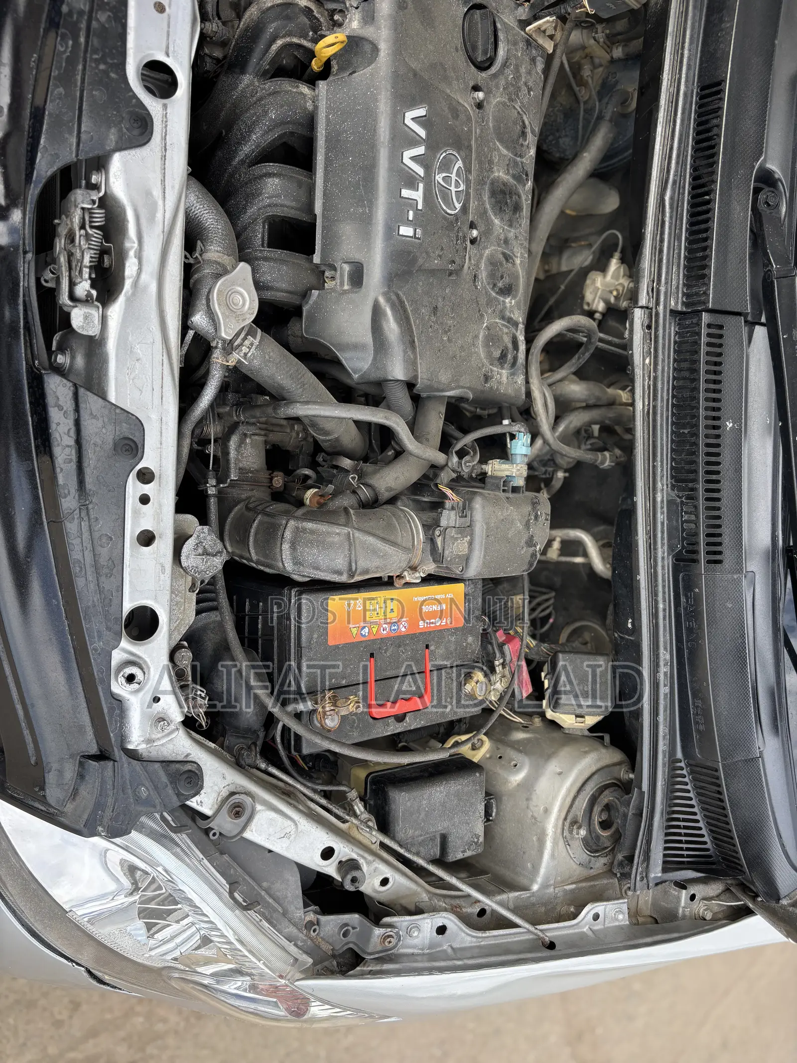 Toyota IST 2004 Silver