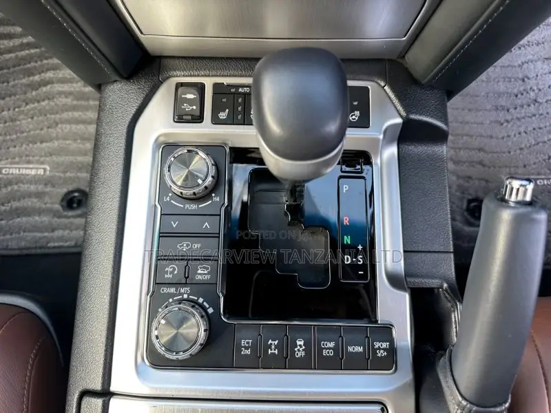 Toyota Land Cruiser 2021 Black