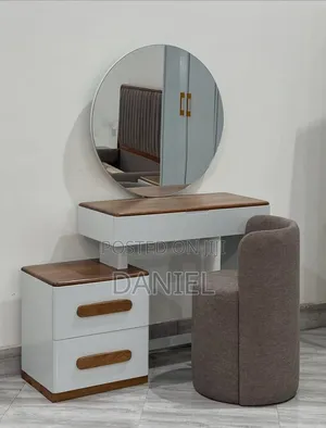 Dressing Table Ya Kisasa