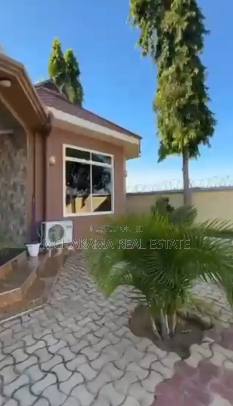 Furnished 16bdrm Bungalow in Mchakama Real Estate, Haneti for sale