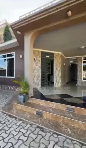 Furnished 16bdrm Bungalow in Mchakama Real Estate, Haneti for sale