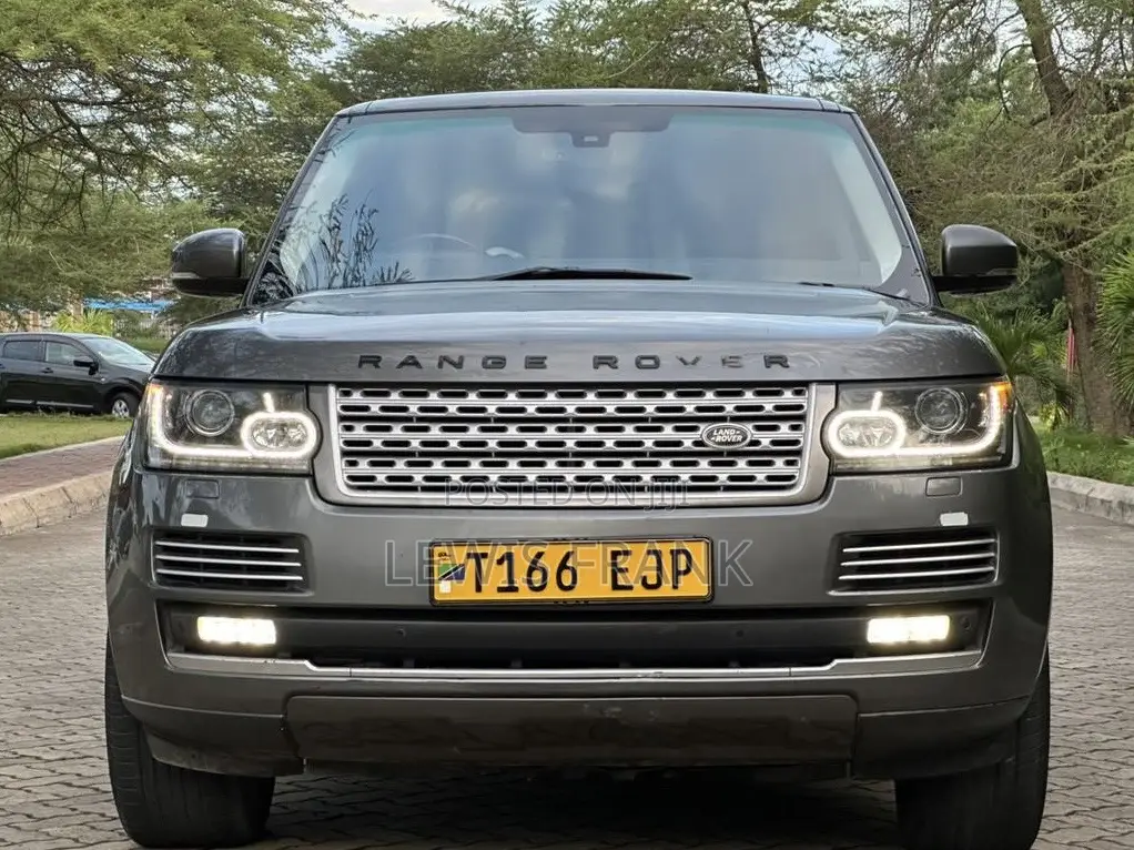 Land Rover Range Rover Vogue 2014 Gray