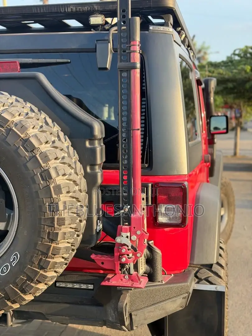 Jeep Wrangler 2017 Red