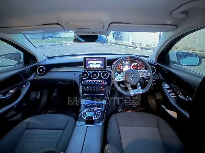 Mercedes-Benz C200 2015 White