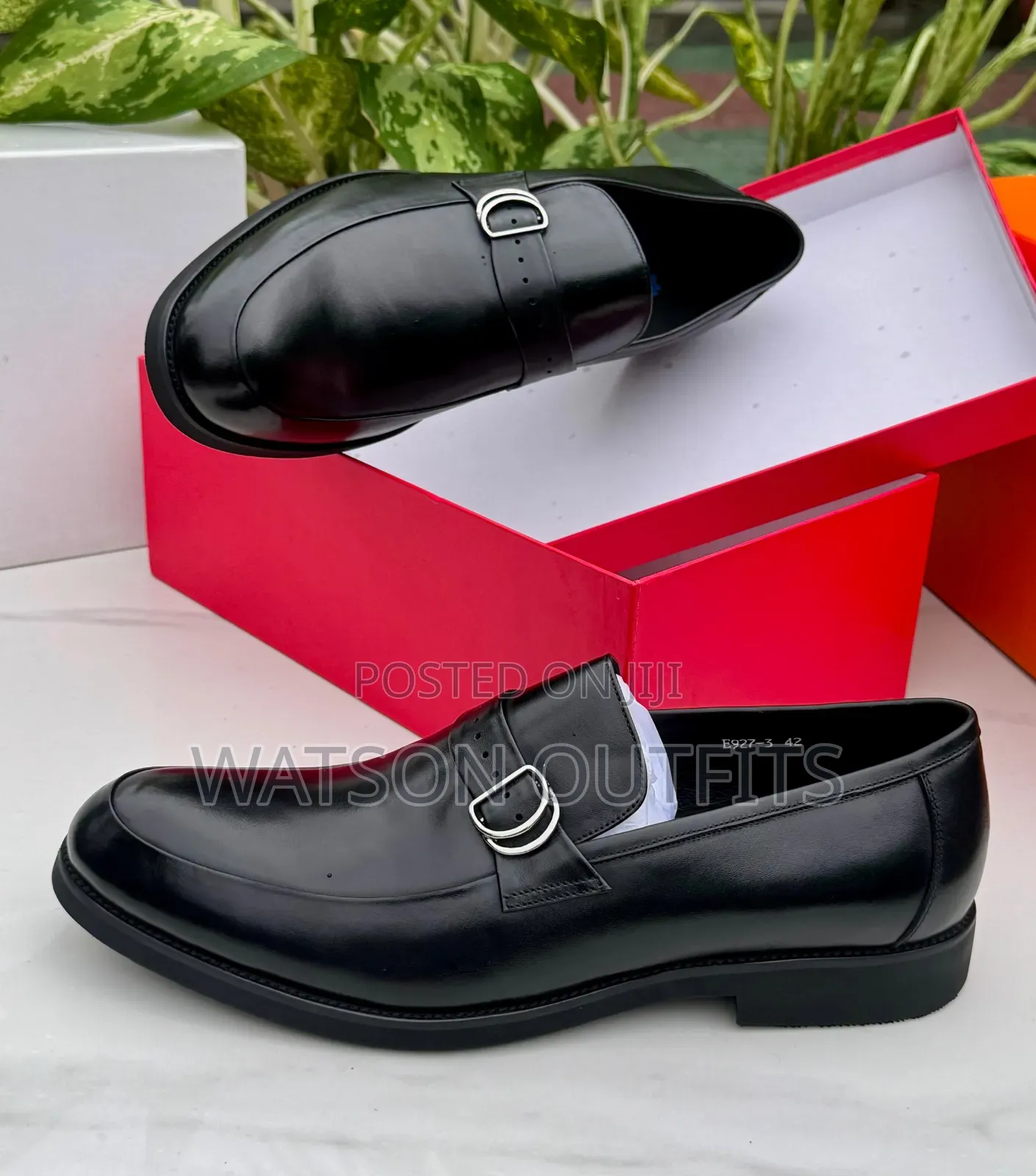 Men's Pure and Original Leather Shoes Berlutti Renato Castelo F Baneti
