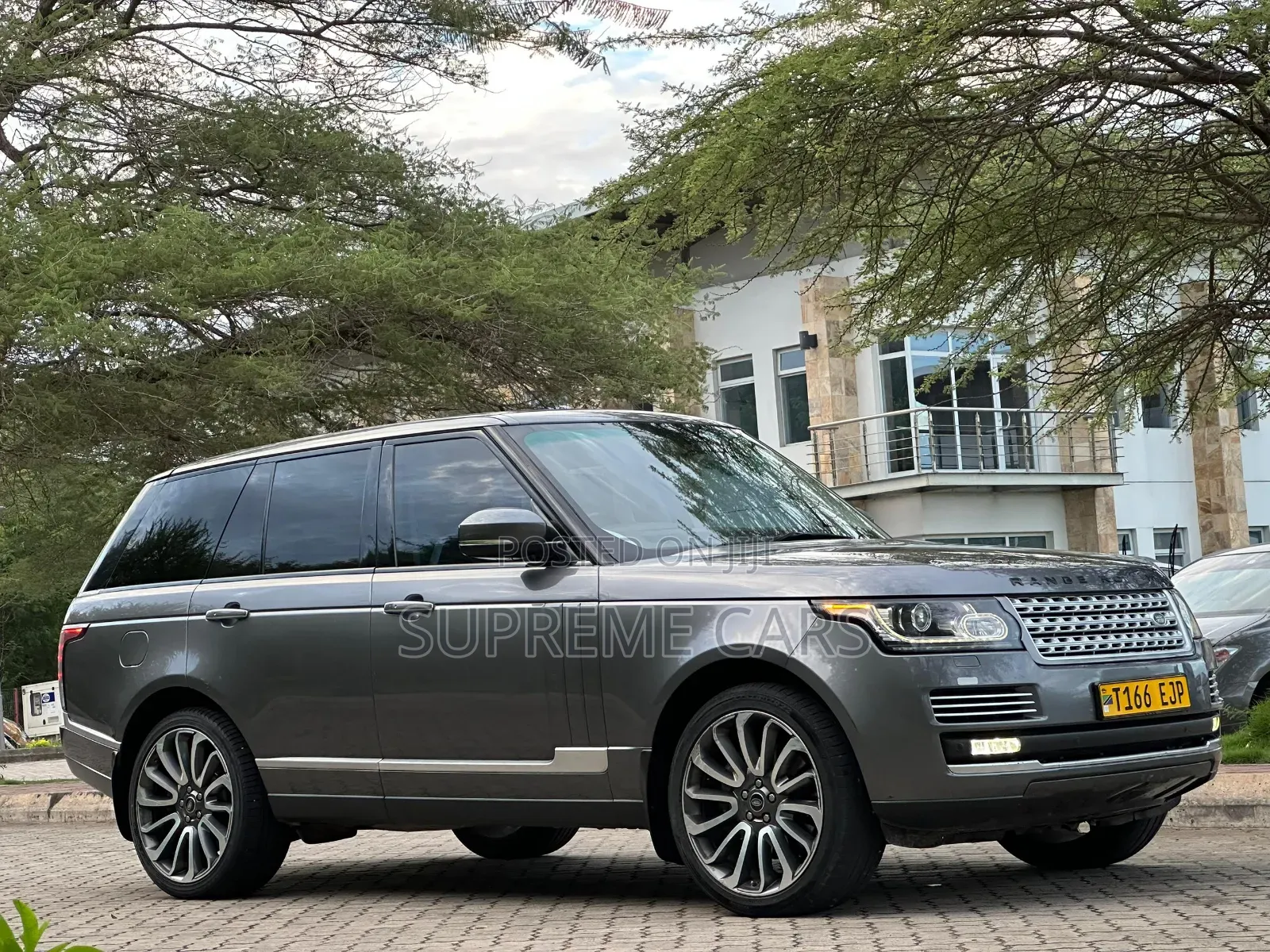 Land Rover Range Rover Vogue 2014 Gray