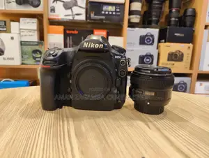Nikoni D850 With 50mm Battery 3 Na Charger