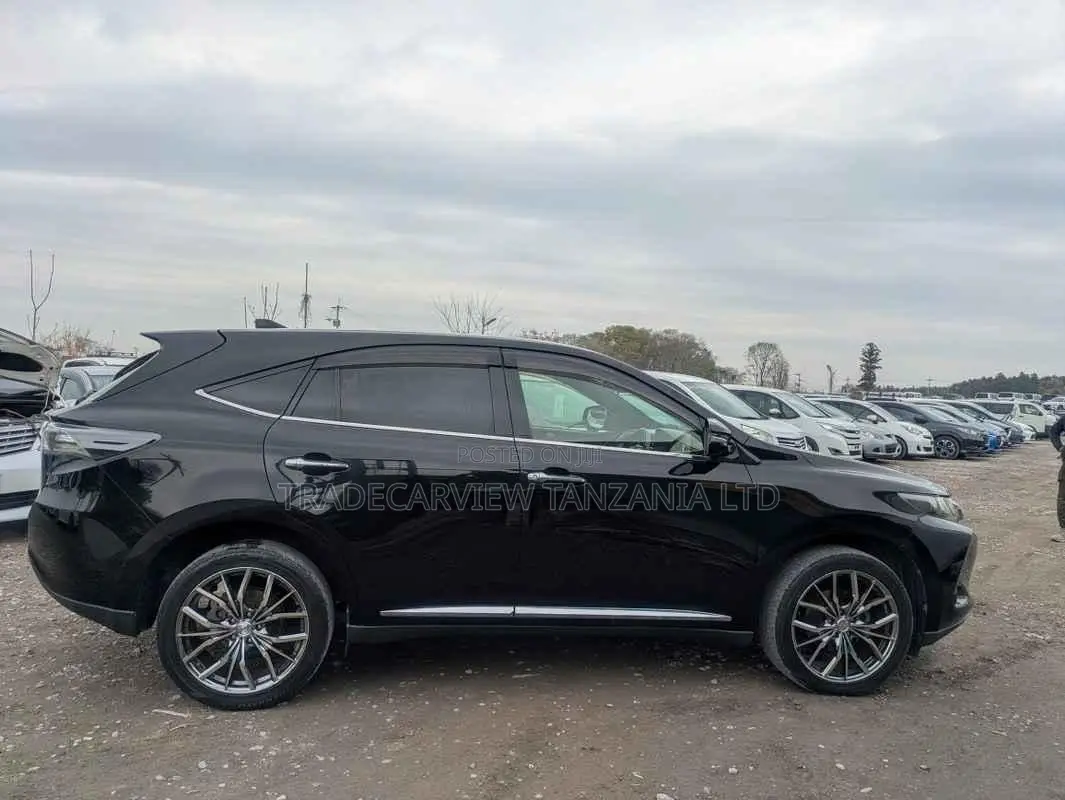 Toyota Harrier 2014 Black