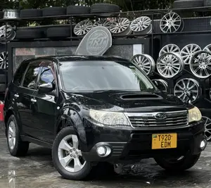 Subaru Forester 2010 Black