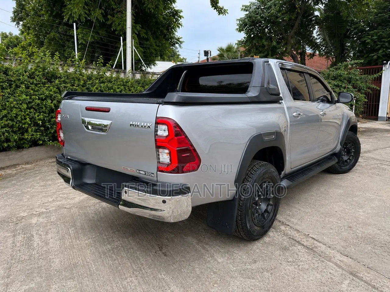 Toyota Hilux 2021 Silver
