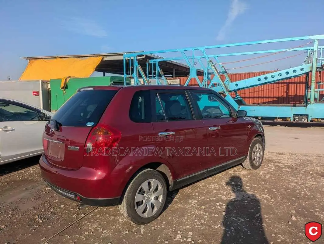 Mazda Verisa 2013 Red