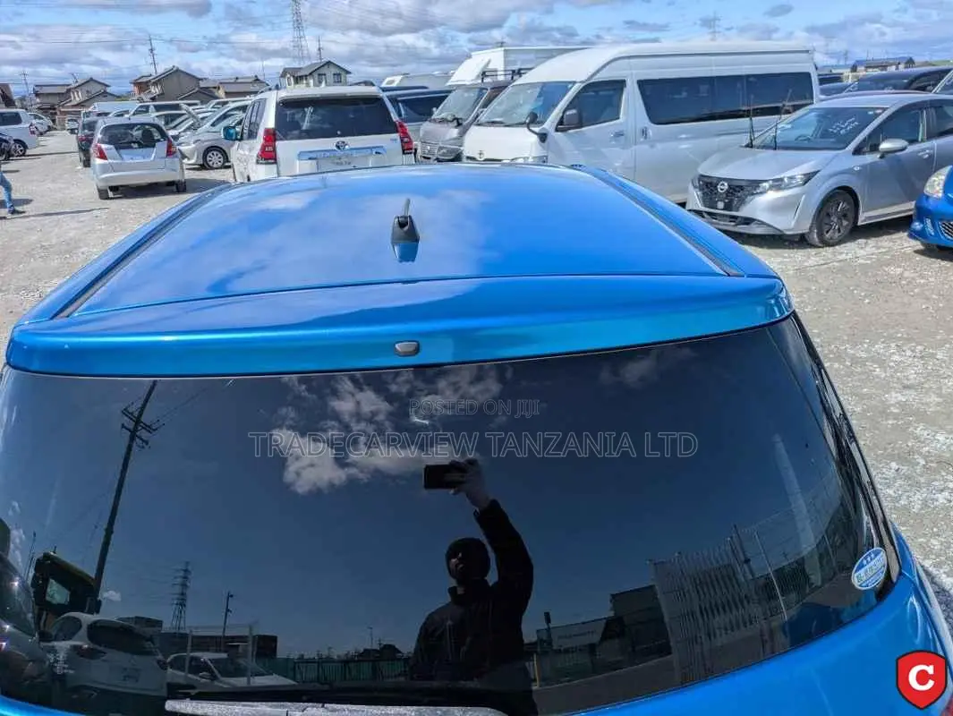 Toyota IST 2002 Blue