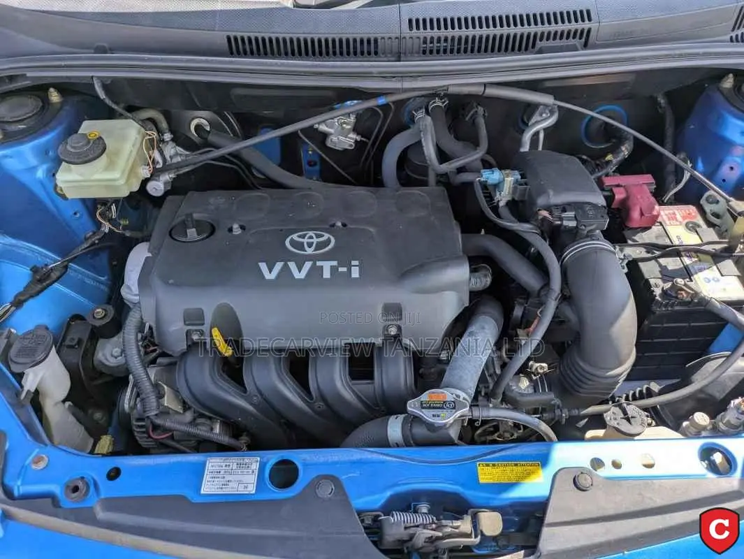 Toyota IST 2002 Blue