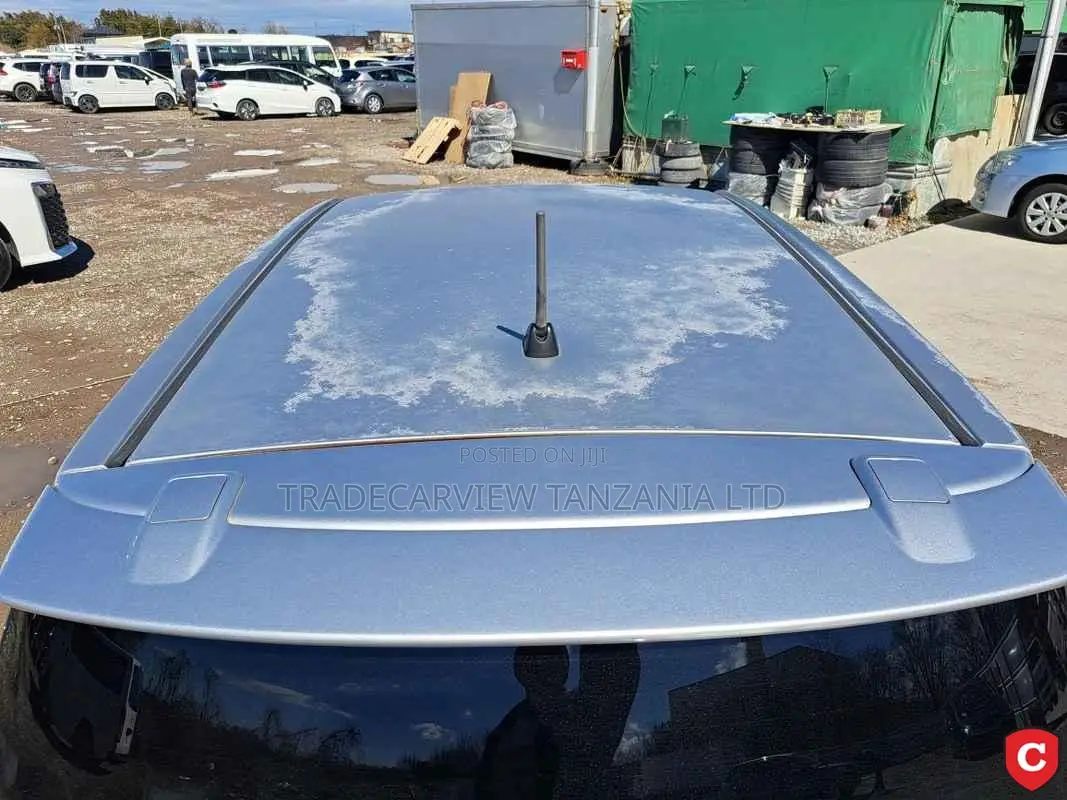 Toyota IST 2003 Silver