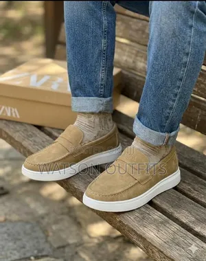 Men's New and Original Leather Shoes Classic and Simpo Zara Branded
