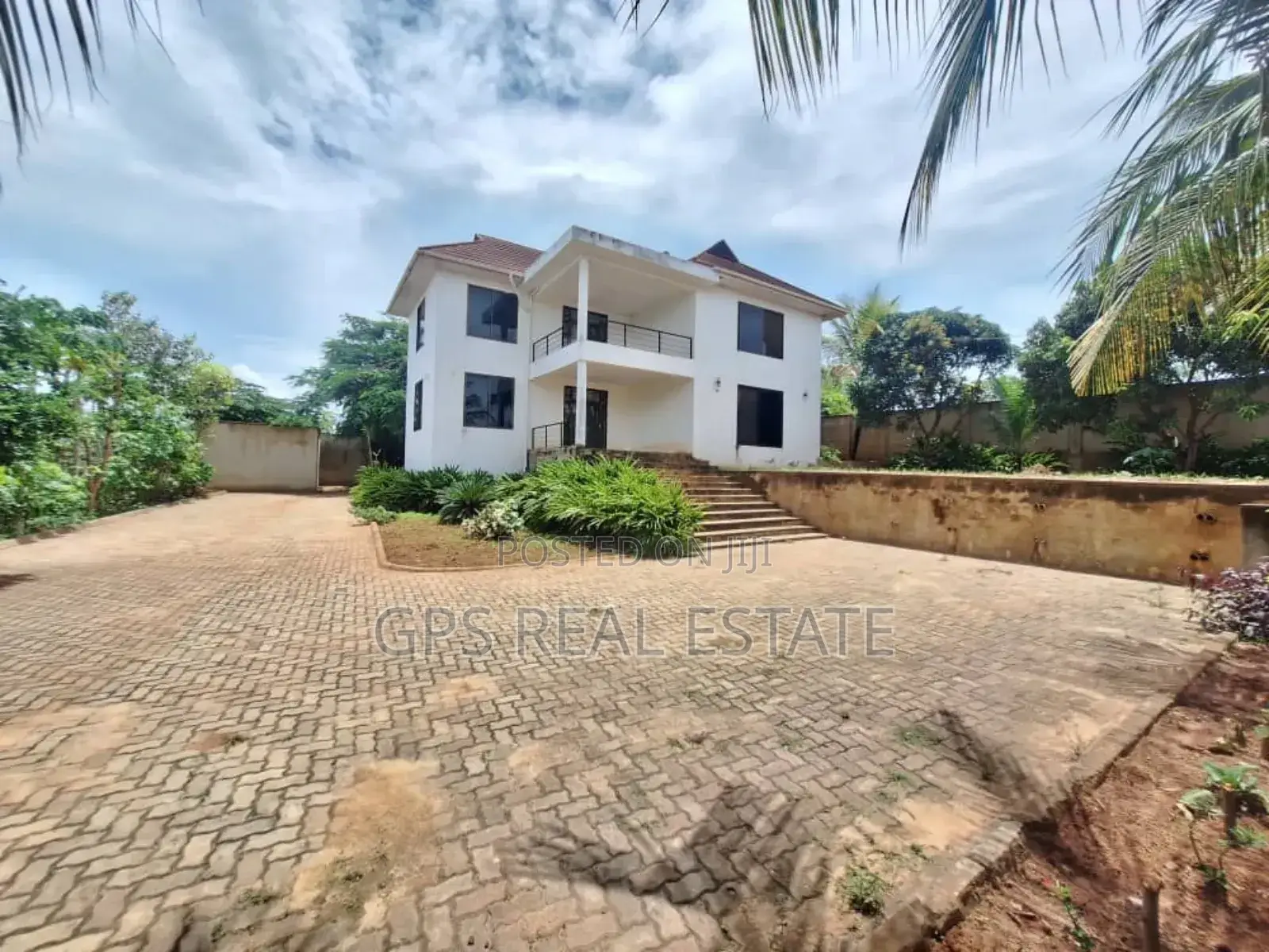 4bdrm House in Madale Mivumoni, Kinondoni for sale