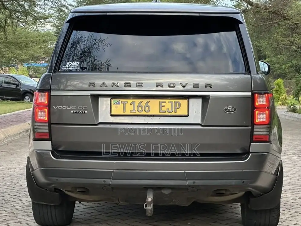 Land Rover Range Rover Vogue 2014 Gray