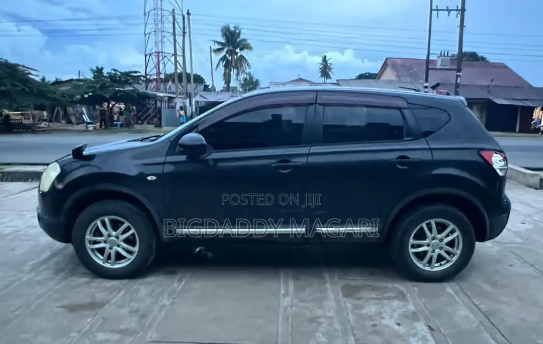 Nissan Dualis 2008 Black