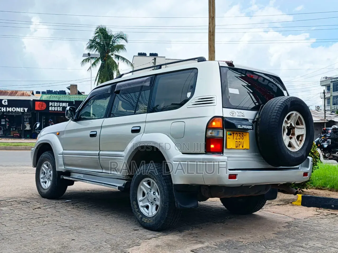 Toyota Land Cruiser Prado 2000 Silver