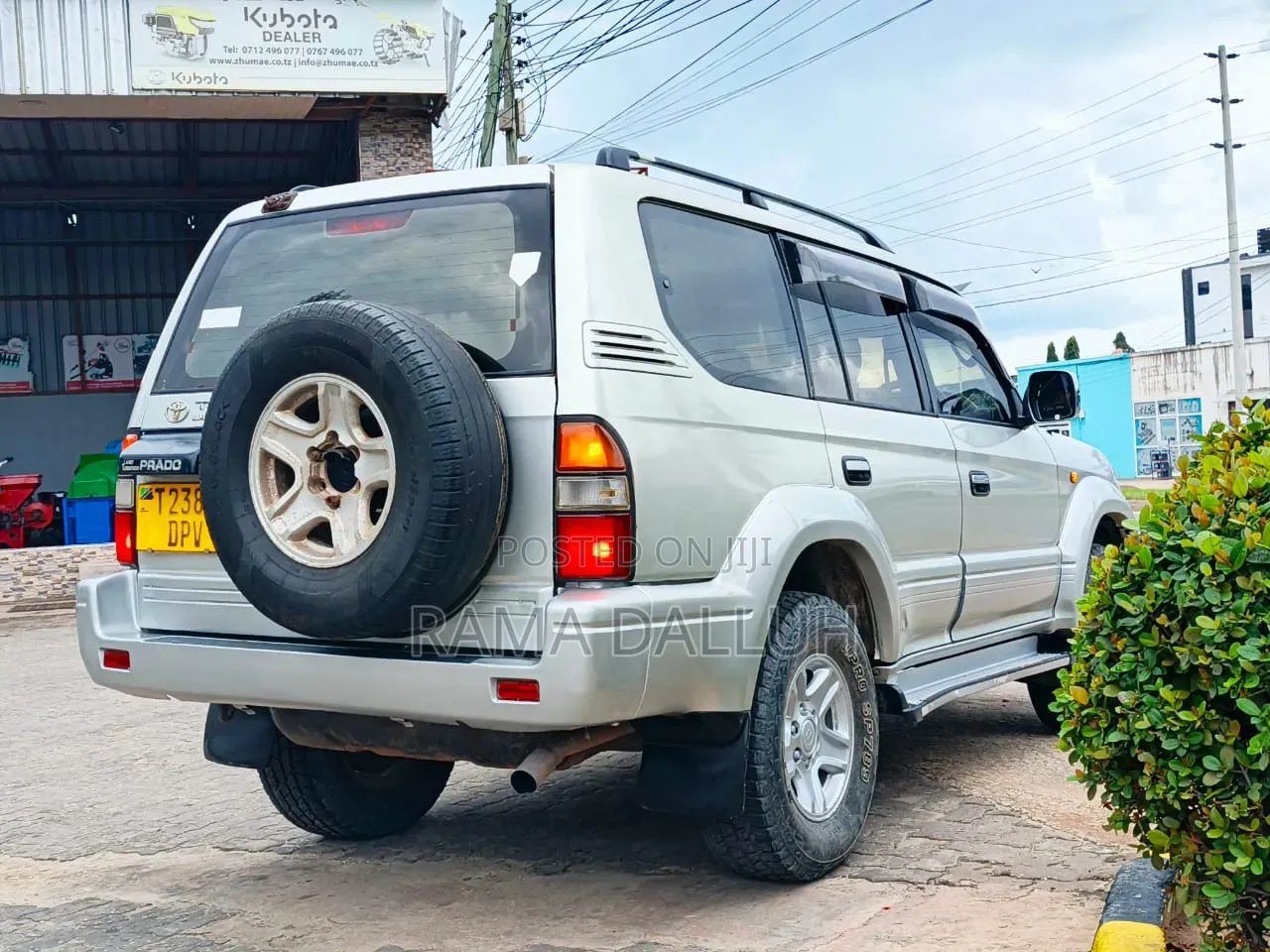 Toyota Land Cruiser Prado 2000 Silver