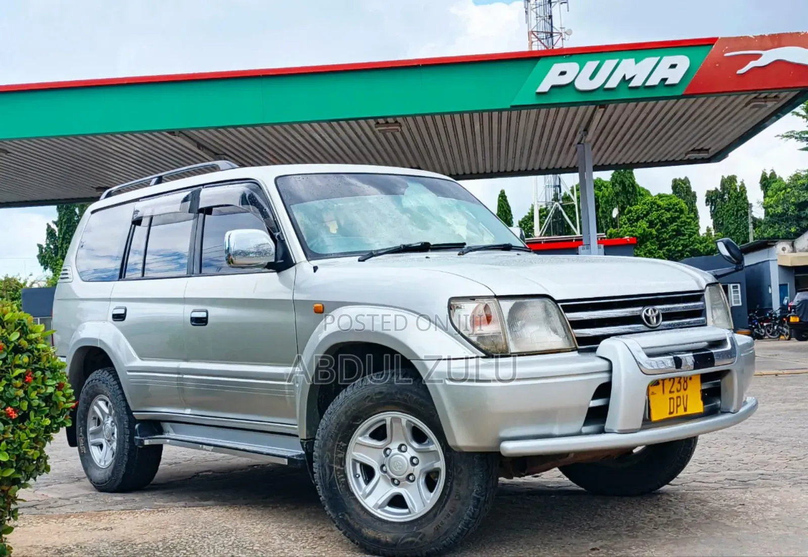 Toyota Land Cruiser Prado 2000 Silver