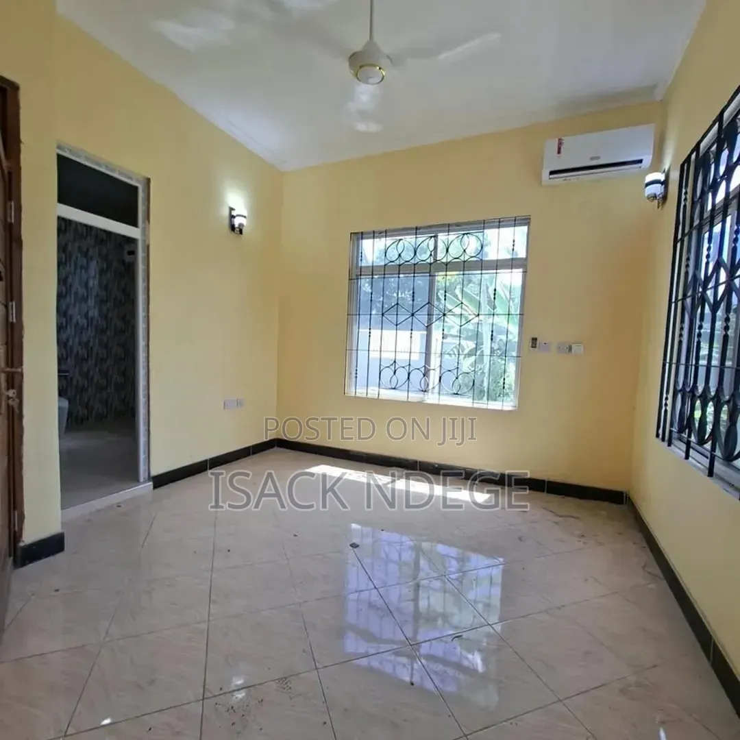 4bdrm House in Goba for rent